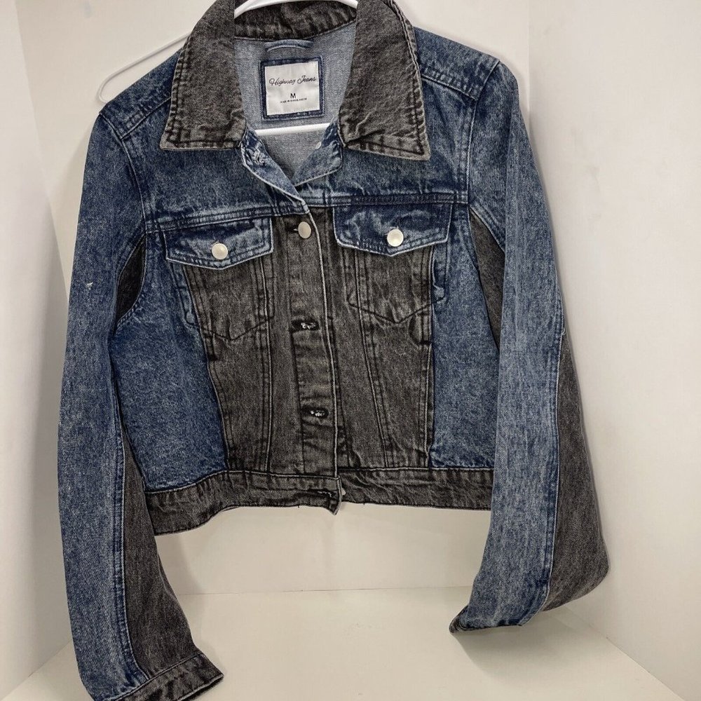 Jean Jacket Highway Jeans cropped 5 button Denim Size Medium Black wash Medium